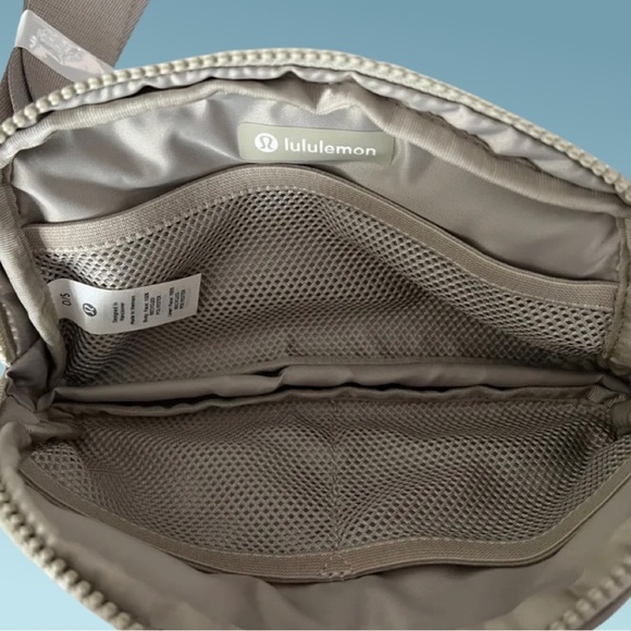 Lululemon Everywhere Belt Bag - Wordmark Grid Mini Raw Linen LAST ONE RARE FIND - Picture 2 of 12